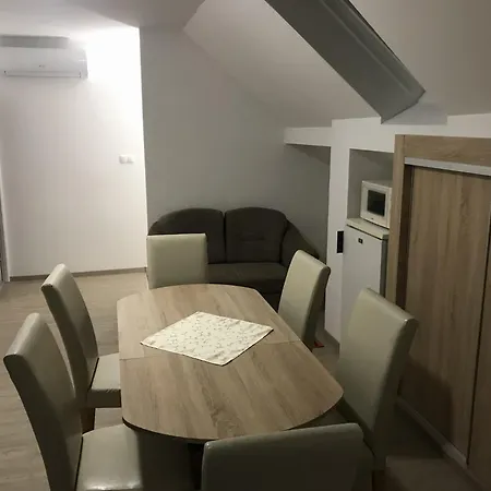 Big House Apartman