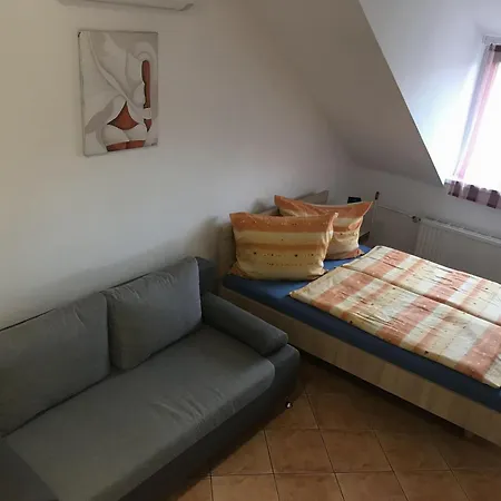 Big House Apartman Balatonfenyves